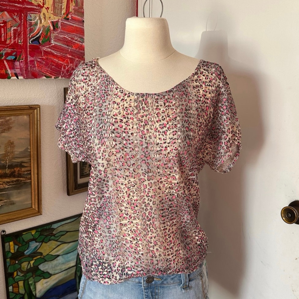 Mitto To The World Leopard Print Mesh Shirt